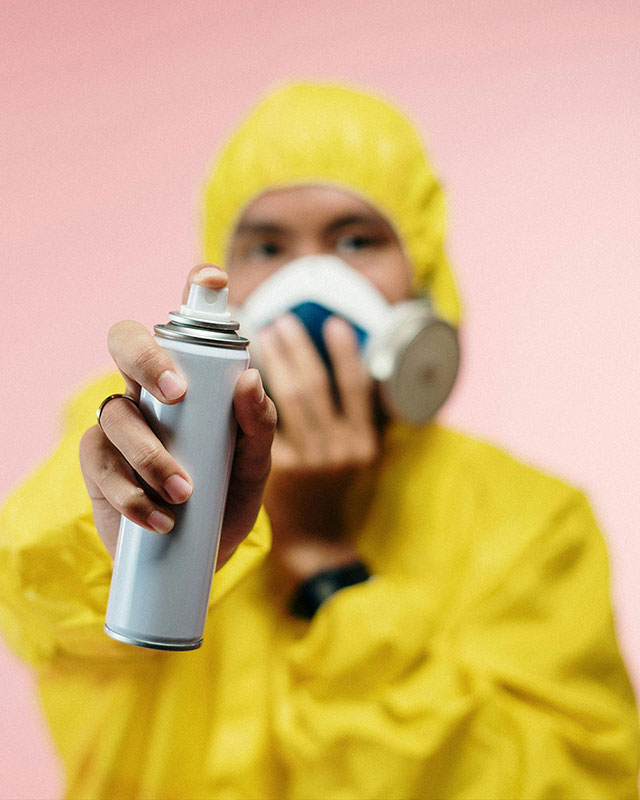 Toxic Cleaning Products Image
